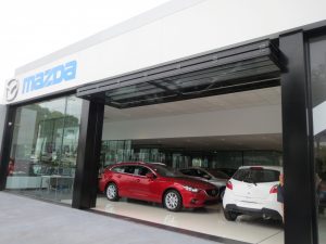 Penfold-Mazada-Folding-Wall-Open